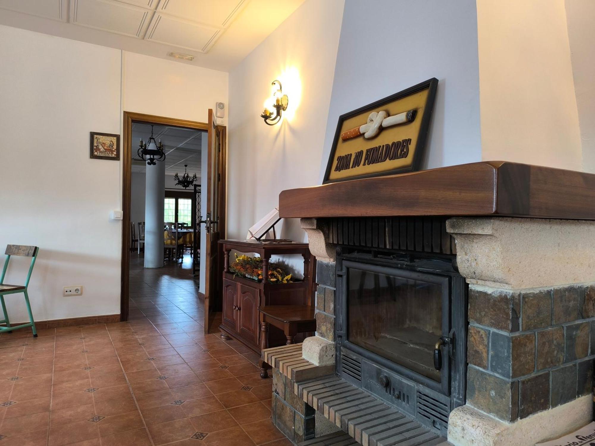 Masia Del Cura Rubielos De Mora Luaran gambar
